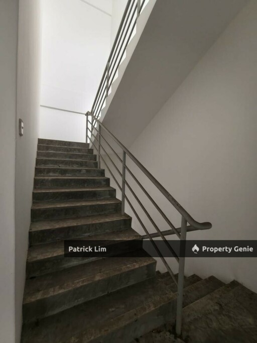 3-Storey Shop Lot For Rent @ Melaka Raya
