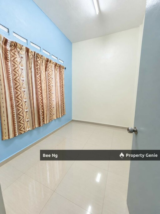 Pulai Utama Low Cost Flat Fully Renovated