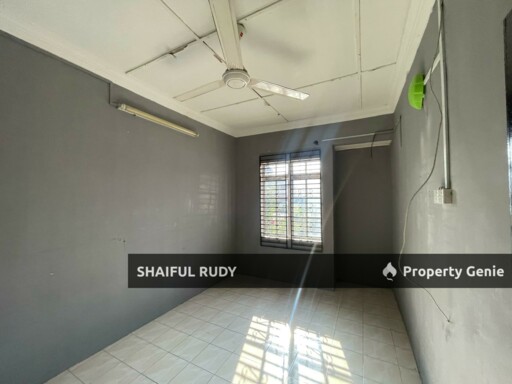 Rumah 1 Tingkat Taman Bukit Kuchai | 3R2B | Bumi Lot
