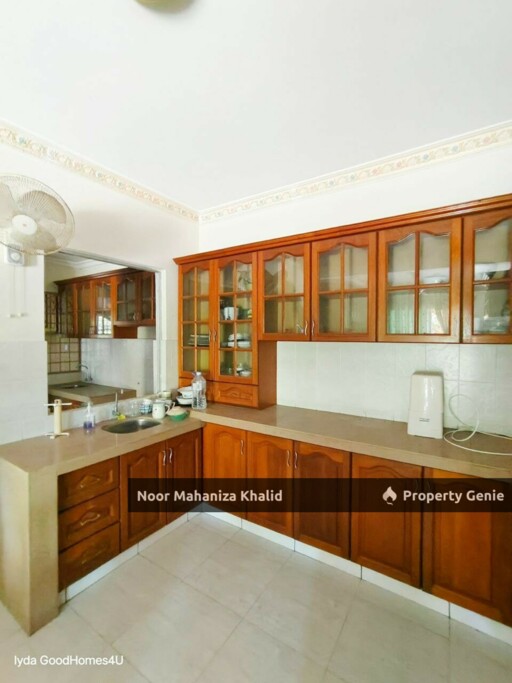 2 Storey Corner Lot Renovated, Bandar Bukit Mahkota Bangi