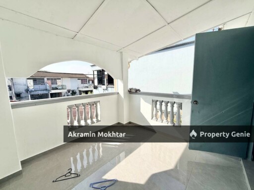 FREEHOLD & FULLY REFURBISHED | 2 Storey Taman Tuanku Ampuan Najihah, Senawang