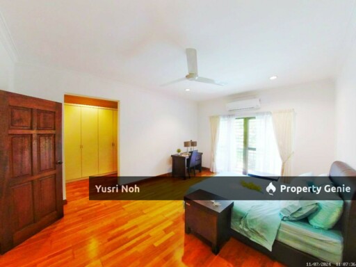 PARTIALLY FURNISHED BUNGALOW DOUBLE STOREY BEVERLY ROW IOI RESORT CITY PUTRAJAYA