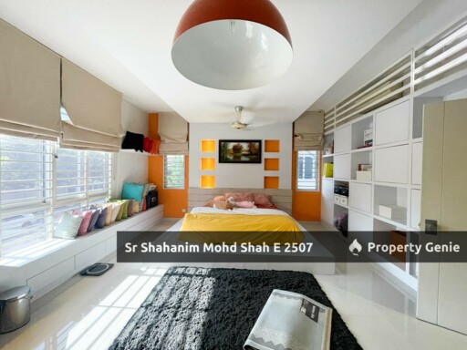 Double Storey Semi-D Anjung Suasana Bandar Seri Putra Bangi.