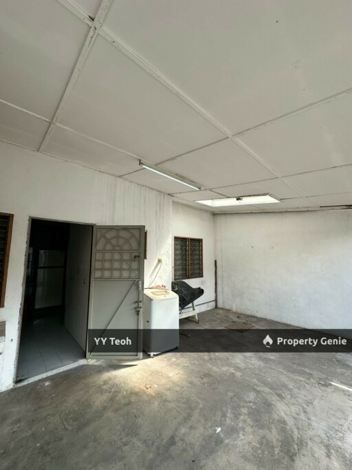 Taman Bukit Cheng Double Storey Terrace