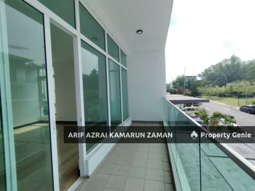 [Negotiable | 3-Storey Semi-D] Clover Garden Residence, Cyberjaya | 5+1R6B | 3,800 sqft | RM2,000,000