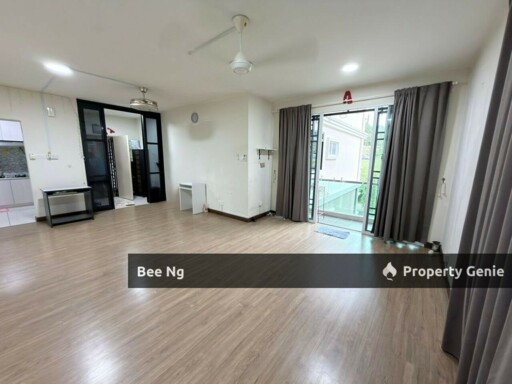 Larkin Residence 2/Larkin/Townhouse/Partial Furnished