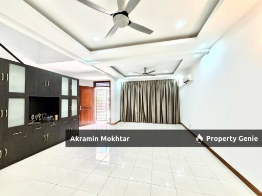 Freehold, Refubish & Renovated | Double Storey House Setia Alam Sari  Bangi