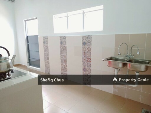 Fully Renovated & Extended 2 Storey Terrace Cherry Hillpark Puncak Alam