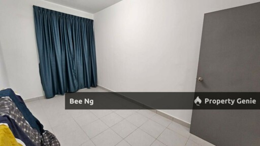 Taman Pulai Mutiara / 2.5 Storey Terrace / For Rent