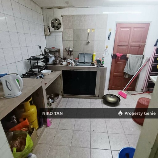 Jalan Intan Double Storey Renovated Taman Cahaya Masai