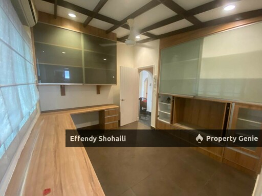 PETALING JAYA SECTION 4 BUNGALOW CORNER