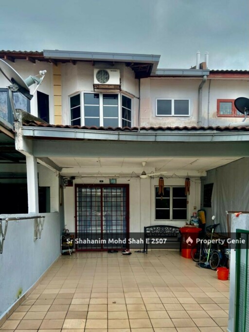 DOUBLE STOREY TERRACED HOUSE FOR SALE - JALAN PJS 10/7B, BANDAR SUNWAY, SELANGOR.