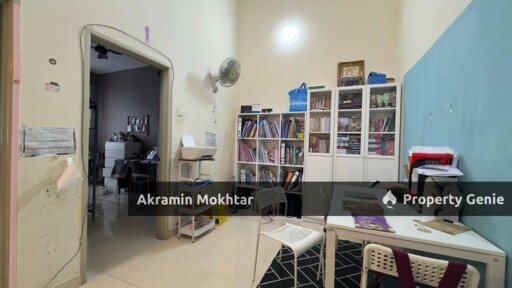 Freehold & Renovated | Double Storey Terrace Bandar Puteri Klang (Jln Gelang 5)