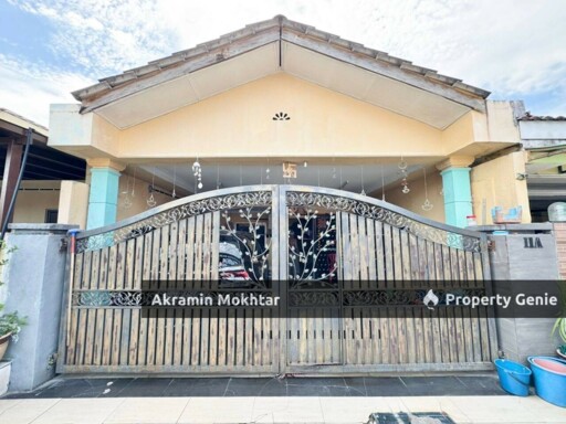 FULLY RENOVATED Single Storey Seksyen 24, Shah Alam .