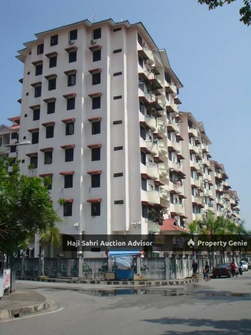 atu (1) Unit Pangsapuri yang beralamat pos di NO. 2-7-1, JALAN KAMPUNG PERLIS, PANGSAPURI BAYAN PERMAI, 11900, BAYAN LEPAS, Pulau Pinang.