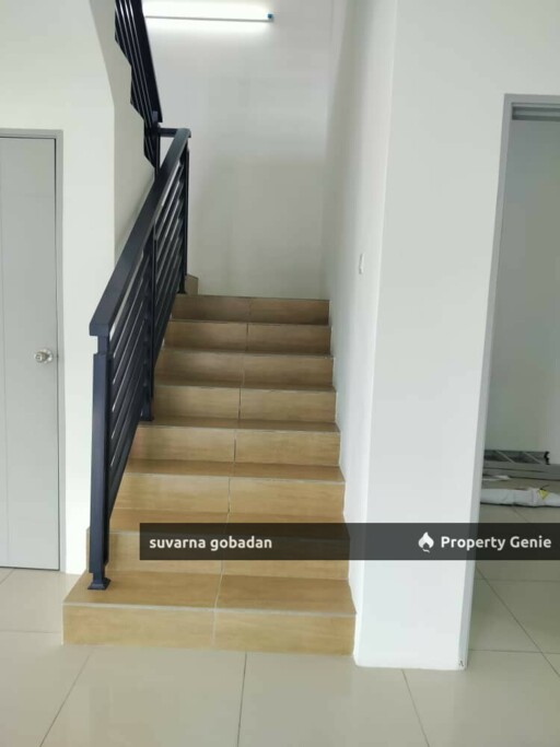 Rumah Teres 2 Tingkat, Pusing Lestari Batu Gajah Perak