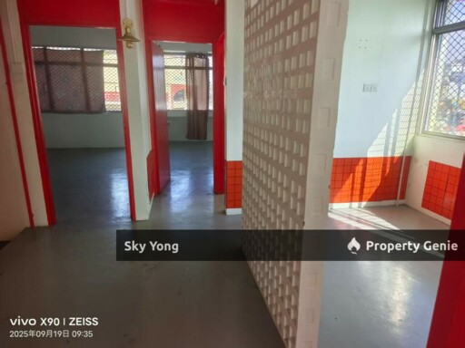 Alma Roadside Corner unit for rent