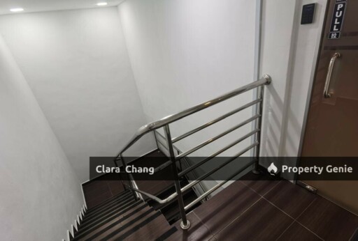 Taman Molek Fully Furnished Second Floor Office