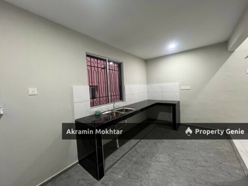 Renovated❗️End Lot Single Storey Terrace Taman Bernam Bharu, Tanjong Malim
