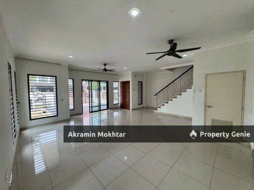FREEHOLD & END LOT |  2 STOREY SUPERLINK HOUSE ILTIZAM ALAM SARI BANGI