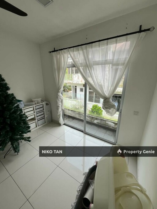 Taman Laman Setia 2 Storey Corner Lot With Big Land