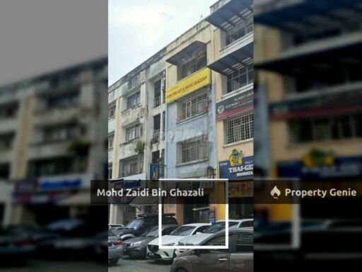 Shop Lot at   Bandar Kinrara 5 Puchong, Ground Floor