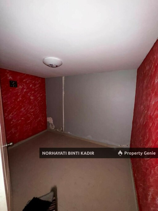 (FULLY RENOVATED) TERES SETINGKAT TAMAN TAS, KUANTAN