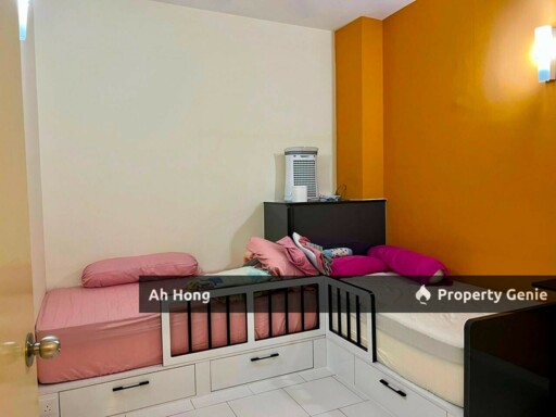 Setia Eco Garden / Double Storey / 4bedroom / Fully Furnished