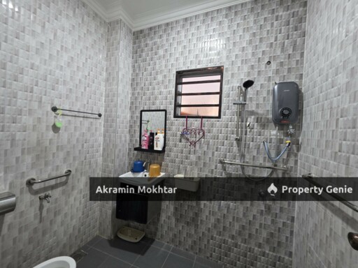 2 Storey Bungalow House, Taman Tenaga @ Puchong