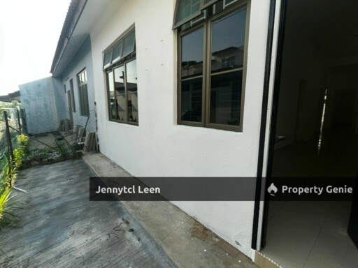 Below Value! [Big 24x80] Single Storey Terrace House Taman Saujana Permai, Bukit Katil, Ayer Keroh, Melaka