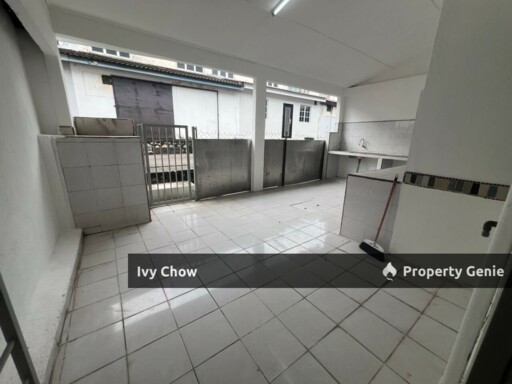 Double Storey Taman Mawar