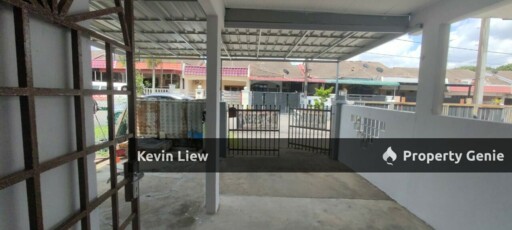 Desa Cemerlang Terrace House