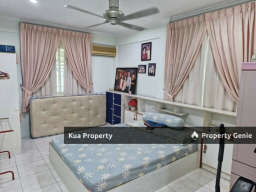 For Sale! BELOW MARKET VALUE! Double Storey Semi Detached House  at Taman Woodland, Stutong