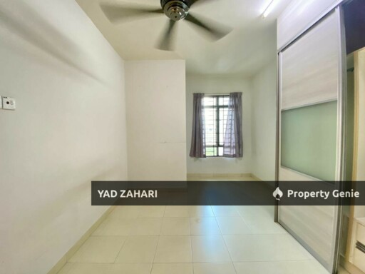 Villa Park, Seri Kembangan | RM330K -  Nicely Renovated, Semi Furnished & Unit Near Lift
