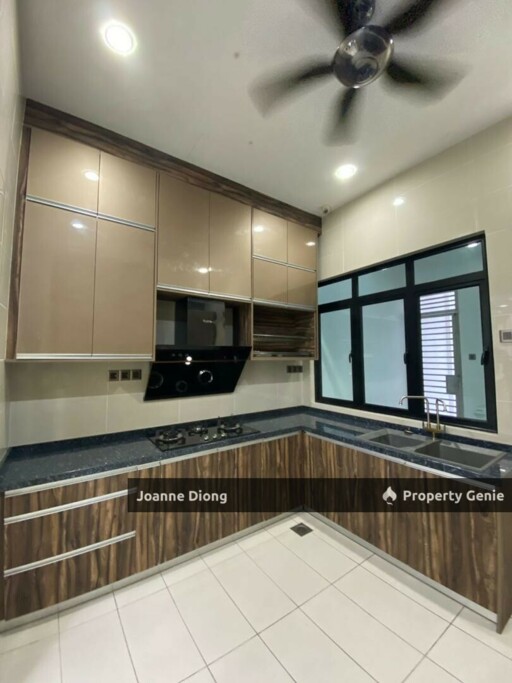 Sierra 16-Akira 3 Semi Detached House