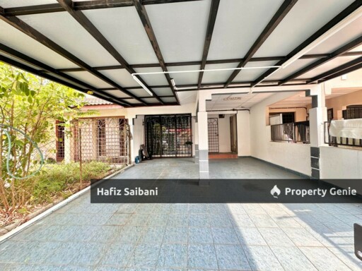 Double Storey Terrace Saujana Utama Sungai Buloh