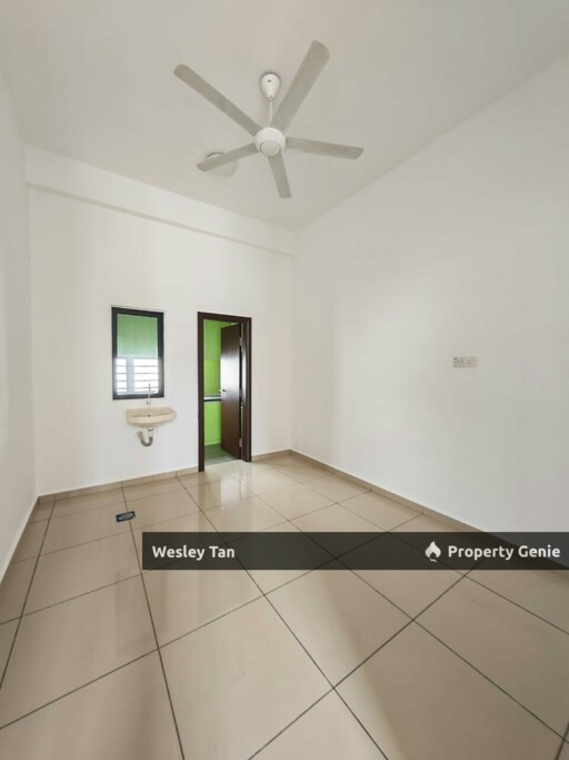 Kota Laksamana 2.5 Terrace Next To Melaka Jonker Area Extendable House