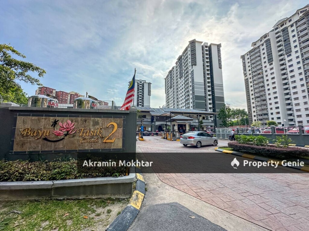 Renovated & 1 Parking | Bayu Tasik 2 Condominium, Bandar Sri Permaisuri, Cheras