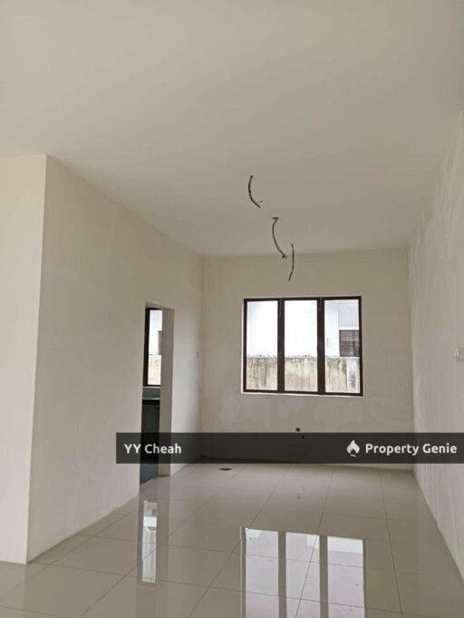 Ipoh Double Storey Unoccupied Bungalow For Sale 10k sq ft