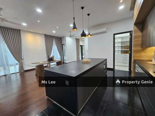 Newly Renovated  2.5 Storey Detached House @ Glenhill Saujana, Seksyen U1, Shah Alam