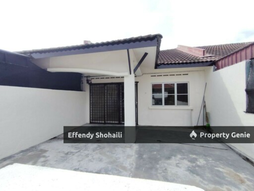 BANDAR MAHKOTA BANTING JALAN SURIA TERRACE