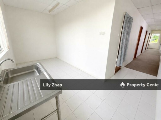 Shop Office for Rent, 2nd Floor, Road Frontage, 5 Rooms 1,100 sqft, Padimas Point Commercial, Penampang bypass, Kota Kinabalu.