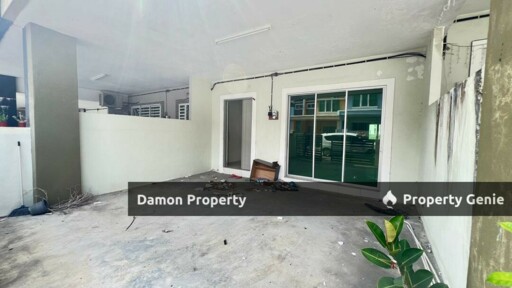 Lahat Mines Lakeside New Condition Double Storey House Sale