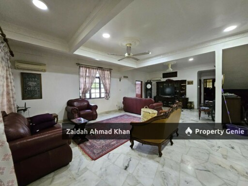 Exclusive Bungalow Seksyen 9 Shah ALam With Spacious Garden Hot Prime Area For Sale