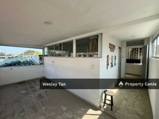 Jonker Tan Cheng Lock 2.5 Storey Shops Land Size 18x300 With 10 Rooms