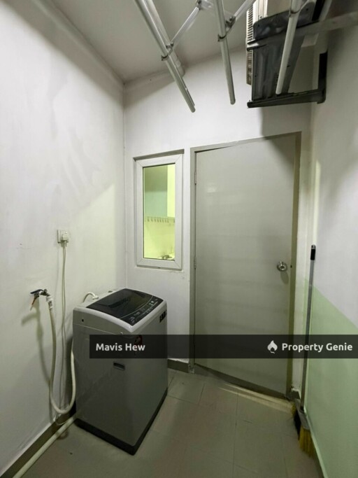 For Rent, Season Luxury Apartment @Larkin, Fully Furnished, G&G