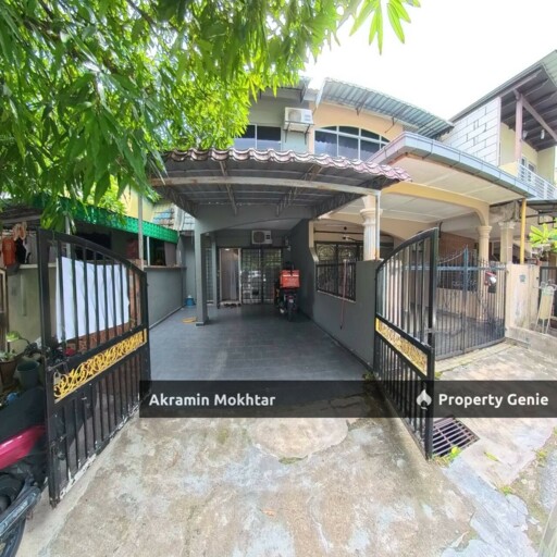 Freehold & Renovated | Double Storey Terrace House Fasa 10, Taman Seri Gombak, Batu Caves, Selangor