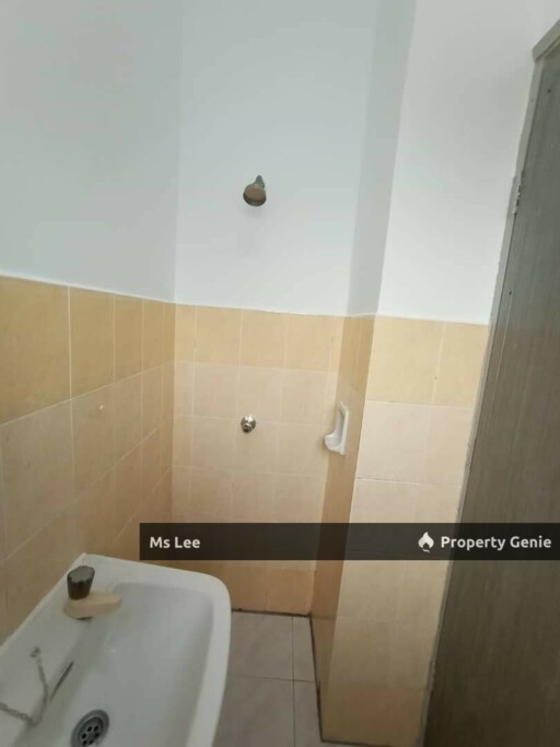 Bayu Villa Apartment @ Taman Bayu Perdana, Klang - Blok B Level 7 - Ready Unit