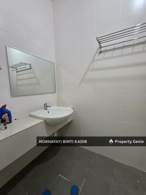 SEMI-D CORNER LOT DOUBLE STOREY KOTASAS TAMAN HARMONI PRESINT 1