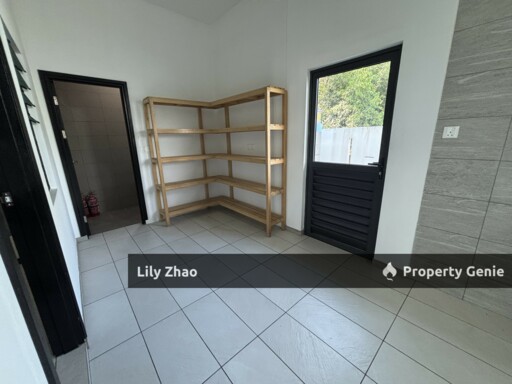 Beautiful BUNGALOW for Rent, DETACHED HOUSE with Swimming Pool, Likas, Kota Kinabalu City, Sabah, Malaysia